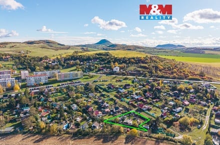 Prodej zahrady 811 m², Bečov