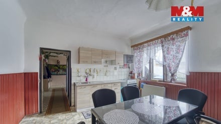 Prodej rodinného domu 160 m², Chotěšov