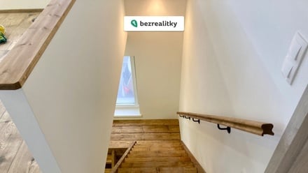 Prodej bytu 3+1 75 m², Karlovy Vary - Stará Role