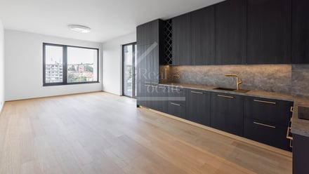 Prodej bytu 3+kk 81 m², Praha - Hrdlořezy
