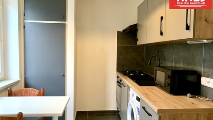 Pronájem bytu 3+1 65 m², Planá