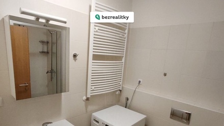 Prodej bytu 1+kk 29 m², Praha 15