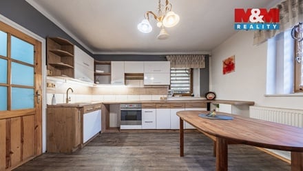 Prodej rodinného domu 153 m², Kalek