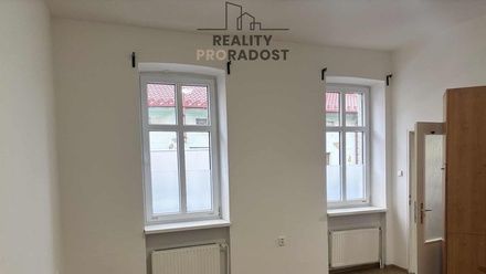 Pronájem bytu 2+1 78 m², Ostrava - Vítkovice
