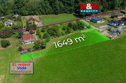 Prodej stavebního pozemku 1 649 m², Valašské Meziříčí