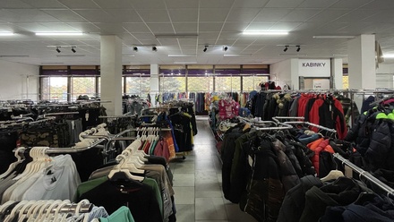 Pronájem obchodního prostoru 1 000 m², Most