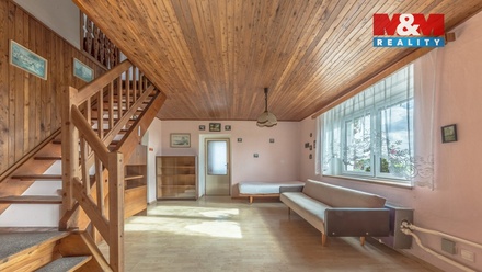 Prodej rodinného domu 217 m², Řepín