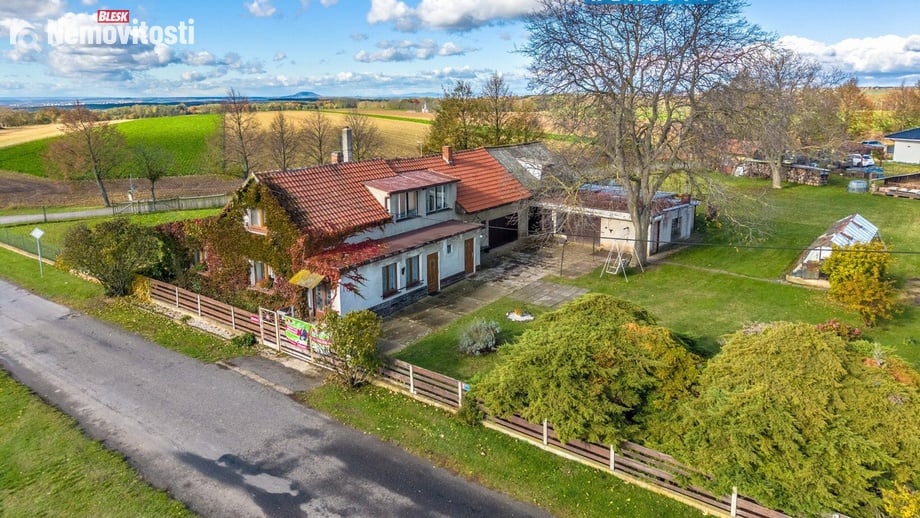 Prodej rodinného domu 217 m², Řepín