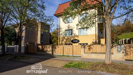 Prodej obchodního prostoru 72 m², Plzeň - Severní Předměstí