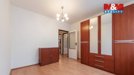 Prodej bytu 3+1 68 m², Teplá