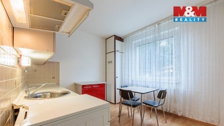 Prodej bytu 3+1 68 m², Teplá