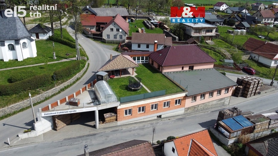 Prodej výrobního prostoru 1 200 m², Spálov