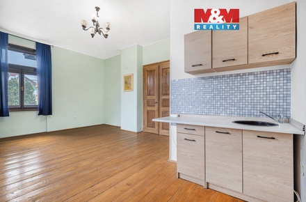 Pronájem bytu 1+kk 30 m², Česká Kamenice