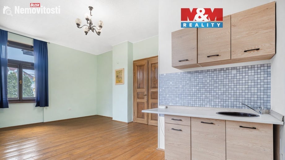 Pronájem bytu 1+kk 30 m², Česká Kamenice