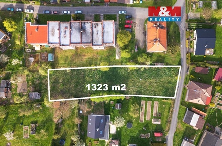 Prodej stavebního pozemku 1 323 m², Blatno