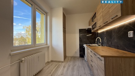 Pronájem bytu 2+1 56 m², Karviná