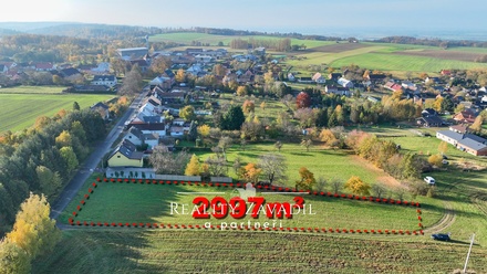 Prodej stavebního pozemku 2 997 m², Domašov u Šternberka