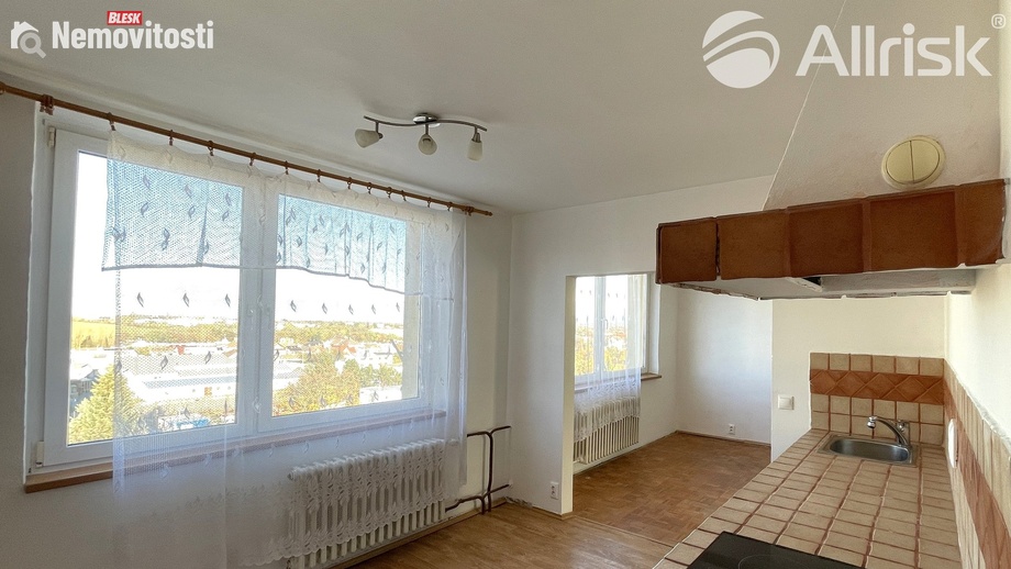 Prodej bytu 2+1 58 m², Vyškov - Dědice