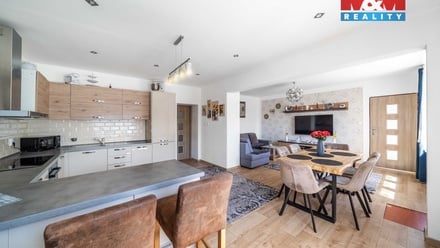 Prodej rodinného domu 169 m², Dolní Bělá