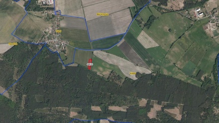 Prodej louky 3 645 m², Kladruby nad Labem - Kolesa