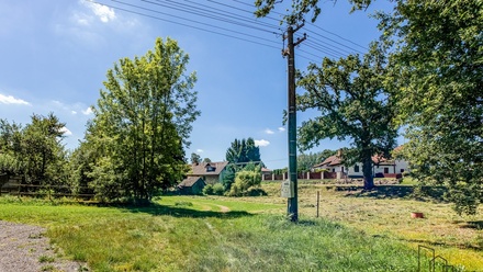 Prodej stavebního pozemku 1 294 m², Lodhéřov