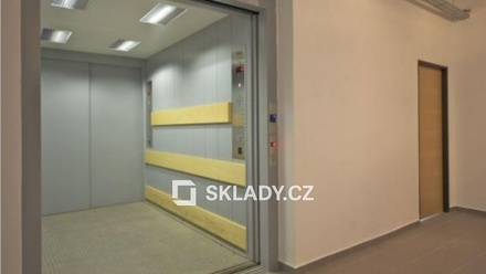 Pronájem skladu 110 m², Praha