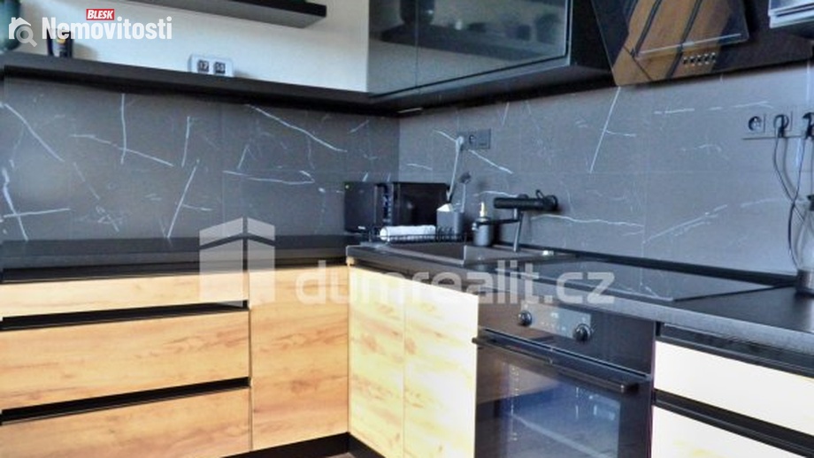 Pronájem bytu 4+1 87 m², Roudnice nad Labem