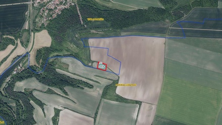 Prodej pole 4 658 m², Budyně nad Ohří - Vrbka