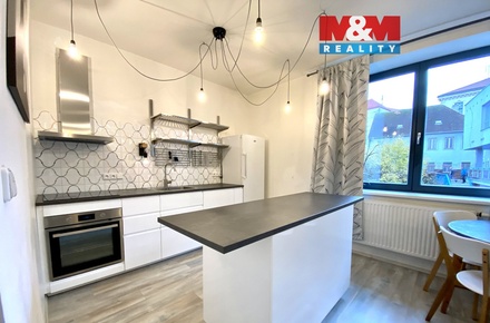 Prodej bytu 2+kk 53 m², Třebíč