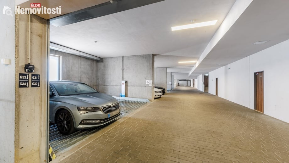 Prodej garážového stání 15 m², Kolín III