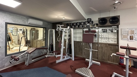 Prodej obchodního prostoru 276 m², Praha 5