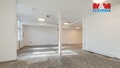 Prodej obchodního prostoru 450 m², Praha 8