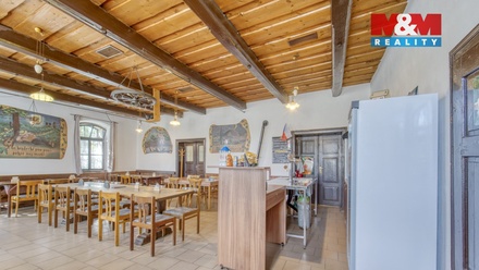 Prodej obchodního prostoru 633 m², Hradec Králové