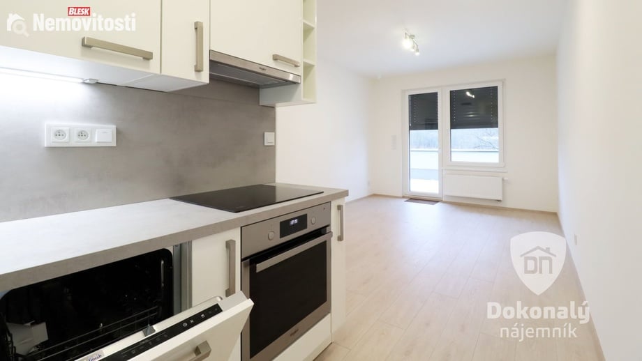 Pronájem bytu 2+kk 42 m², Praha - Uhříněves