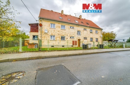 Prodej bytu 4+1 80 m², Velká Hleďsebe