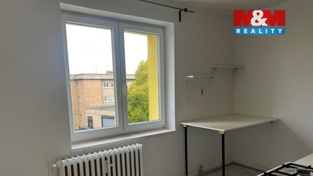 Pronájem bytu 2+1 54 m², Kladno