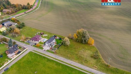 Prodej stavebního pozemku 9 877 m², Přelouč