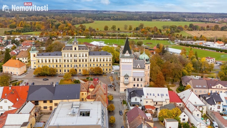 Prodej stavebního pozemku 9 877 m², Přelouč