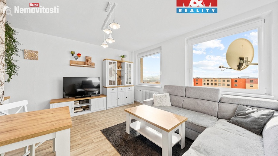 Prodej bytu 1+kk 35 m², Chlumec