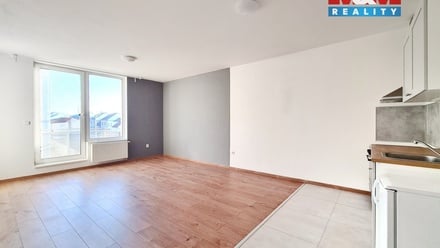 Prodej bytu 1+kk 34 m², Benešov