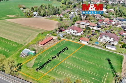 Prodej komerčního pozemku 2 000 m², Vystrkov