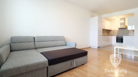 Pronájem bytu 3+kk 86 m², Praha - Kyje