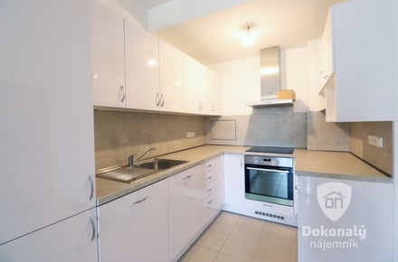 Pronájem bytu 3+kk 86 m², Praha - Kyje