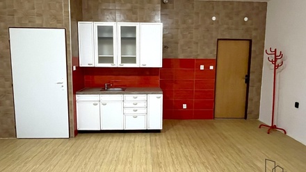 Pronájem bytu 1+kk 38 m², Moravský Krumlov