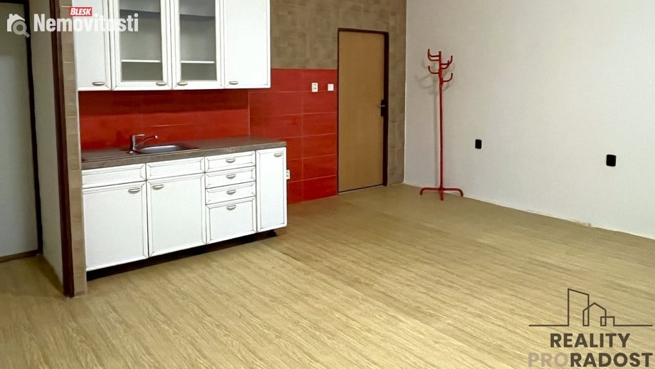 Pronájem bytu 1+kk 38 m², Moravský Krumlov