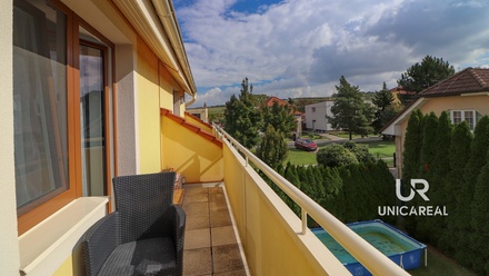 Prodej bytu 3+kk 71 m², Velešovice