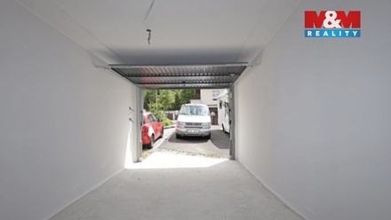Pronájem garáže 22 m², Karlovy Vary