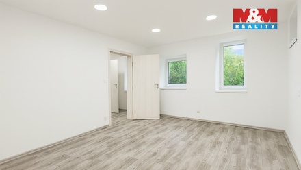 Pronájem bytu 1+1 60 m², Janov nad Nisou
