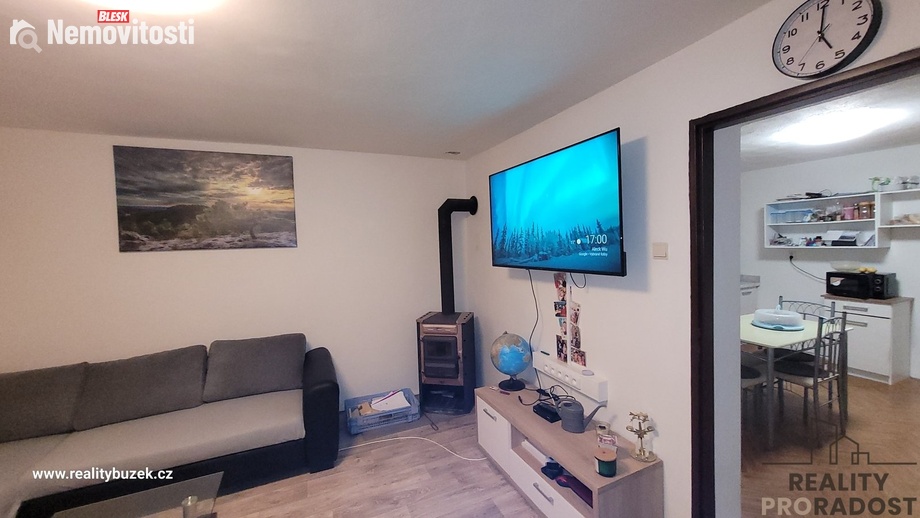 Pronájem rodinného domu 120 m², Komárov