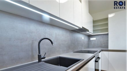 Pronájem bytu 2+kk 66 m², Brno - Sadová